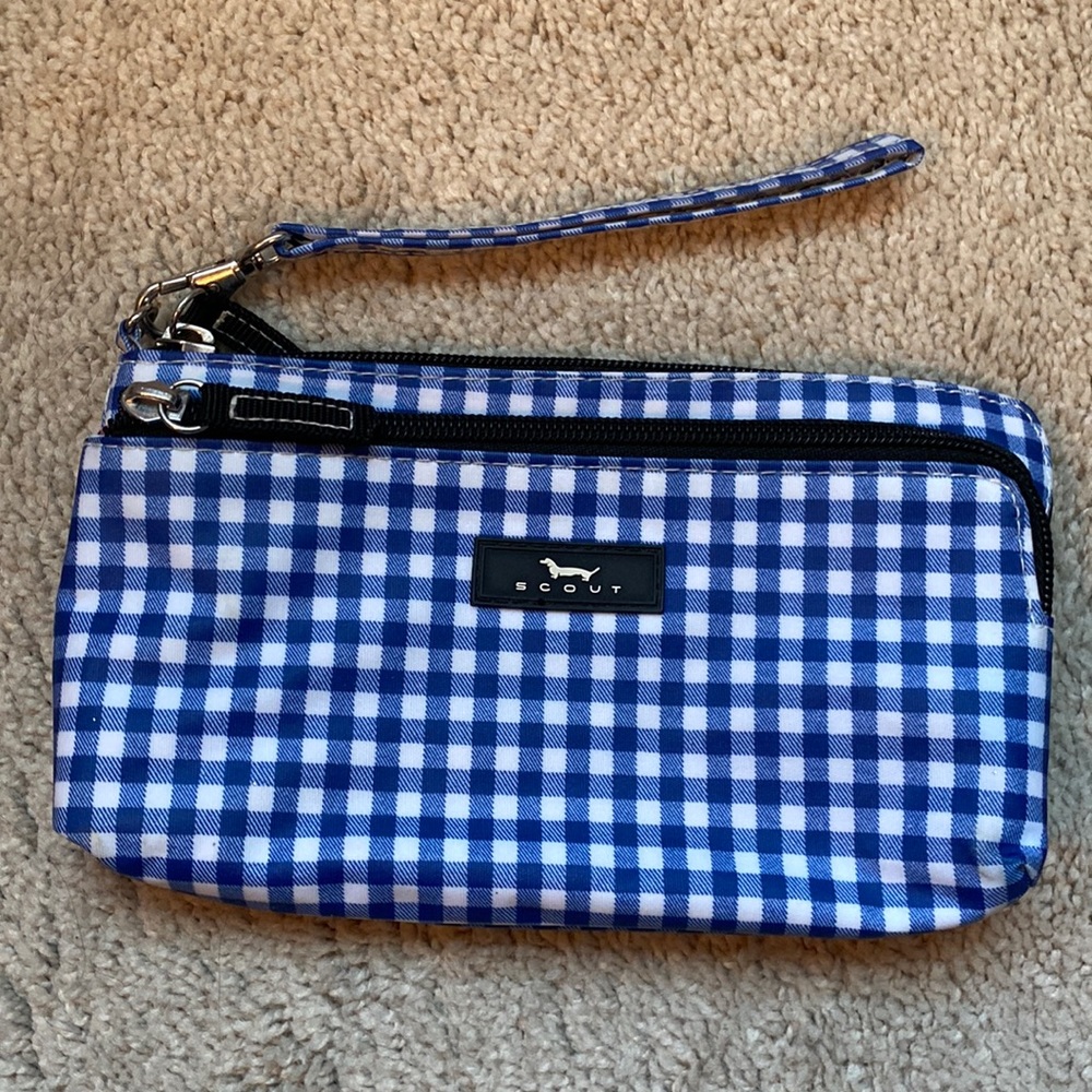 Scout Wristlet